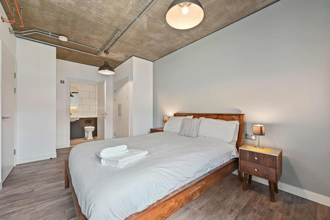 Modern And Chic At Ferrum Near Wembley Park Apartament